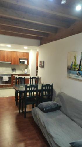 The Romanic Wall Apartaments