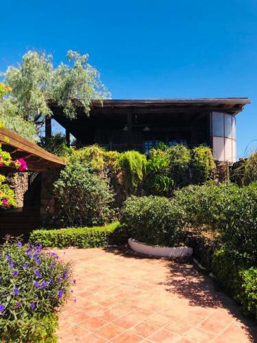 Immaculate 3-bed House With A Sea View In Macher