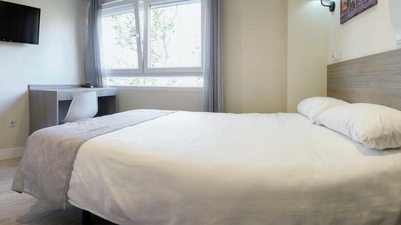 Hostal Golden Alcala