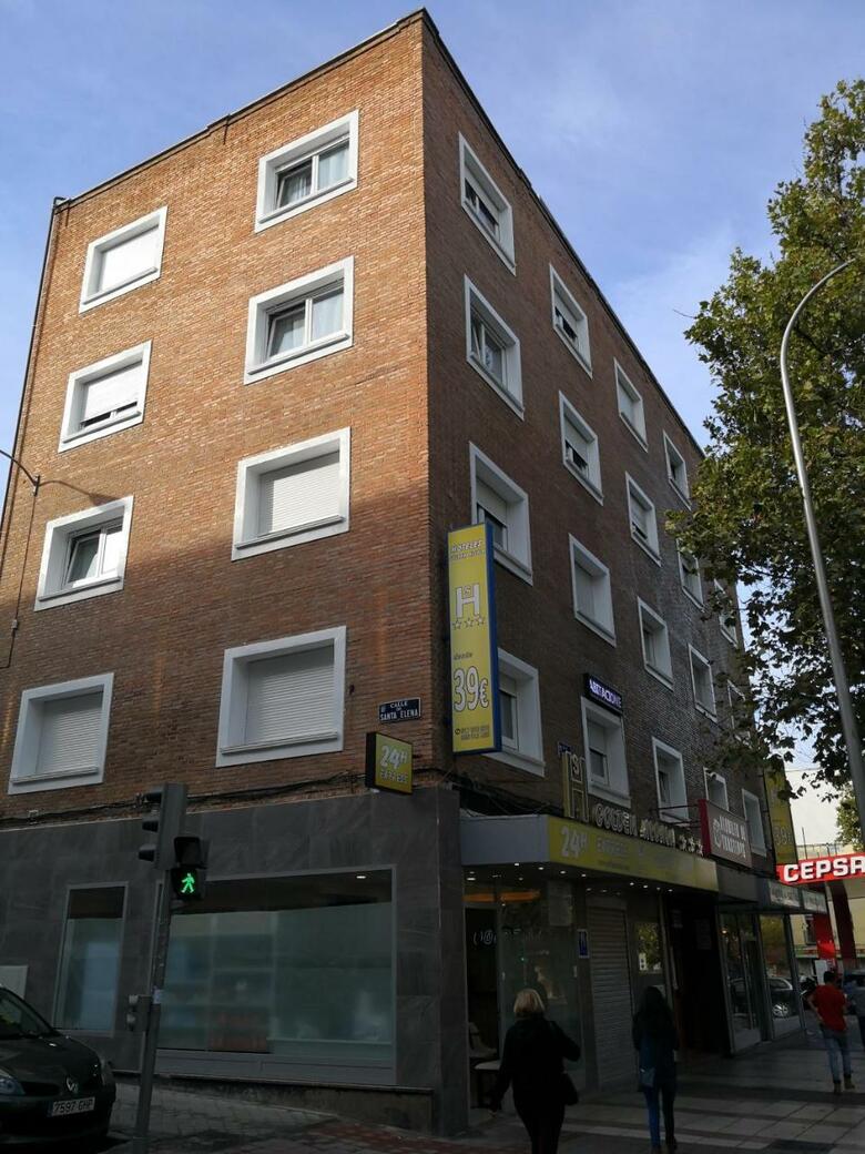 Hostal Golden Alcala