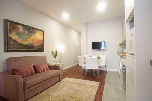 Apartamento Al Lado de Gran Via - Pink