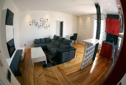 Apartamentos Apolo