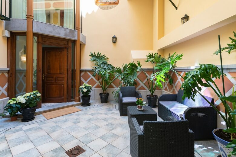 Hostal Casa Miraflores