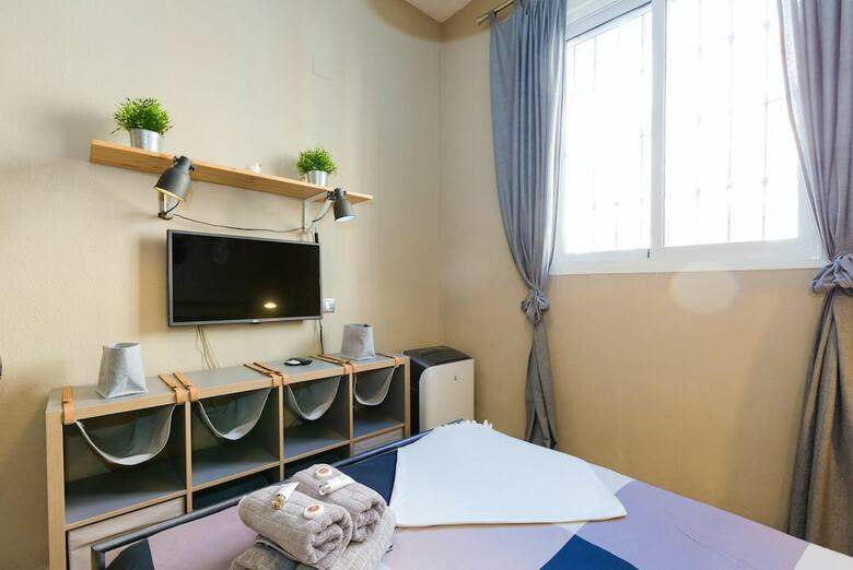 Apartamento Studio In Malaga With Wifi