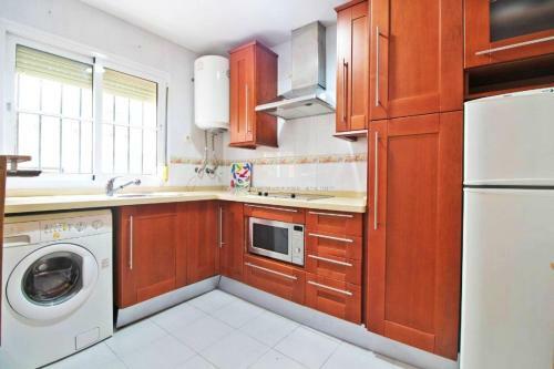 Apartment With 2 Bedrooms In Malaga With Wifi