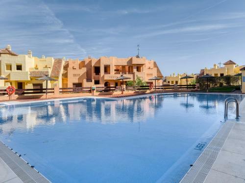 Comfortable Apartment In Manilva With Swimming Pool