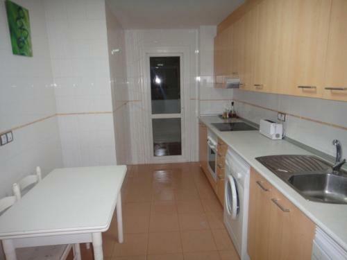 Apartamento 2021-first Line Beach Penthouse With Sea View