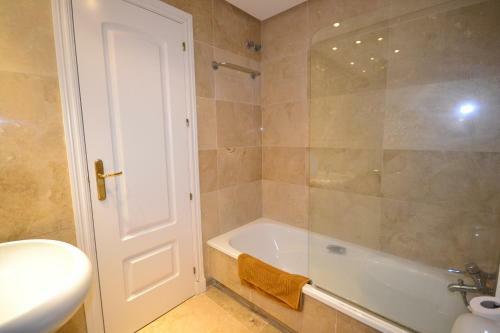 Apartamento Marina Duquesa 616