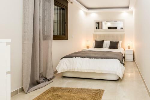Apartamento Luxurious 2 Bed Puerto Ban�s Apt - Rdr193