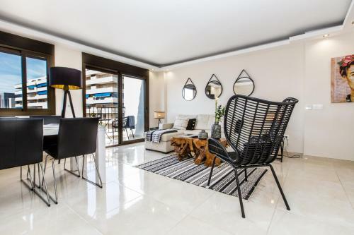 Apartamento Luxurious 2 Bed Puerto Ban�s Apt - Rdr193