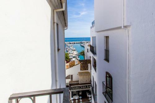 Apartamento Luxurious 2 Bed Puerto Ban�s Apt - Rdr193