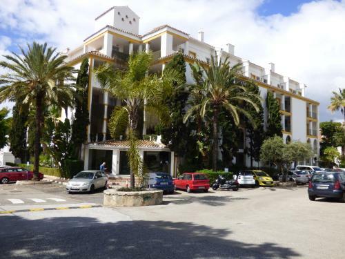 Apartamento Jardines de Artola Penthouse - Eaw Homes