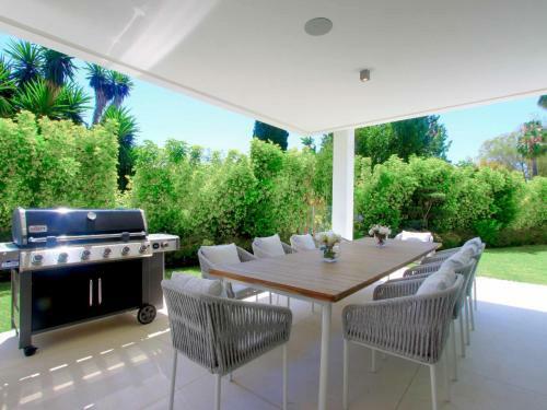 2244 New Modern Luxury Villa In Puerto Banus