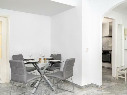 Apartment Lorcrimar