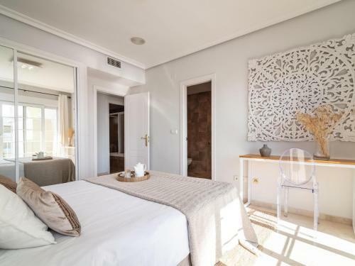 Apartamento Puente Romano Modern Flat, Best Location In Town