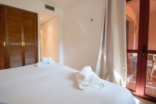 Cozy Holiday Apartment In 1 Line Beach Complex With Swimming Pool