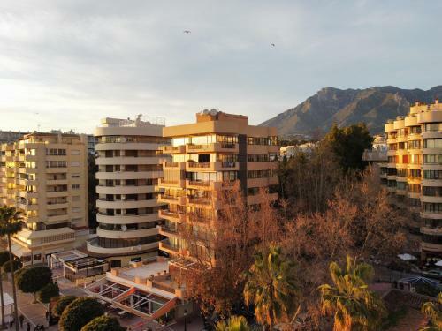El Faro Apartment, Center Marbella Beachfront - Eaw Homes