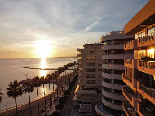 El Faro Apartment, Center Marbella Beachfront - Eaw Homes