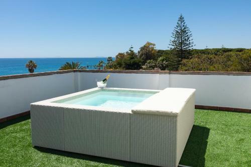 Apartamento Las Ca�as Beachfront Haven