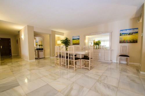 Villa III