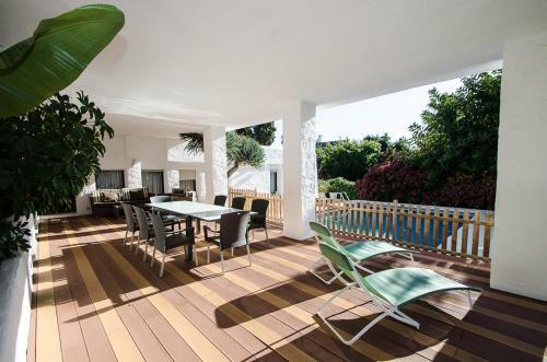 Villa III