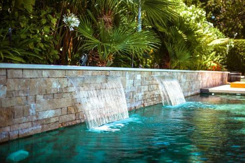 Designer Villa Luxury Cinema Pool View Nueva Andalucia