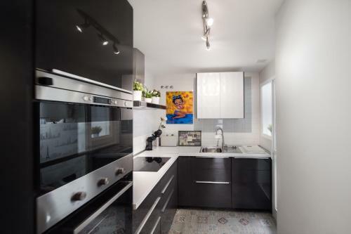 Penthouse Apartment In Puerto Banus Marbella
