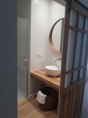 Apartamento Dos Alas Rojas, Casa Con Jacuzzi Para Dos Personas