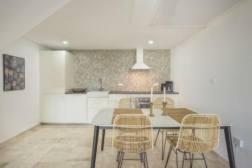 Riviera Duplex Seaview Apartment