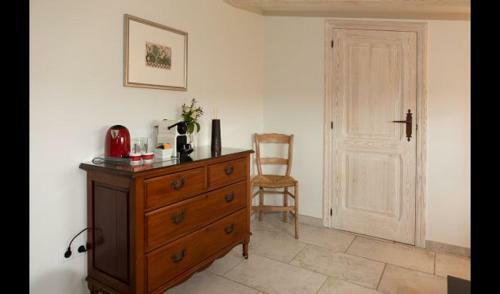 Montbrio Del Camp Villa Sleeps 14 With Pool And Air Con