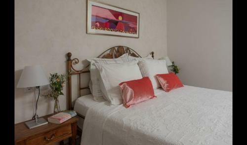 Montbrio Del Camp Villa Sleeps 14 With Pool And Air Con