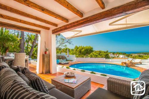 Abahana Villas Mistral