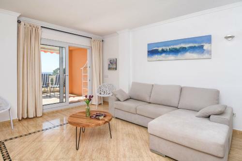 Apartamento Poolbeach VI