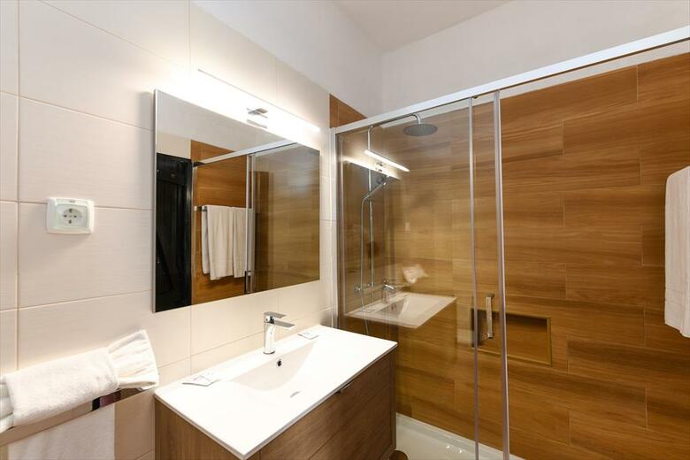 Hotel Pedras Da Rainha