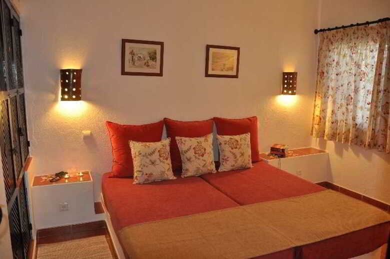 Hotel Pedras Da Rainha