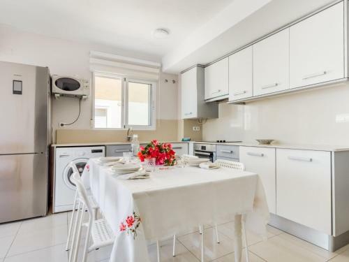 Spacious Holiday Home In Oliva With Swimming Pool