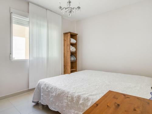 Spacious Holiday Home In Oliva With Swimming Pool