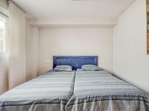 Spacious Holiday Home In Oliva With Swimming Pool