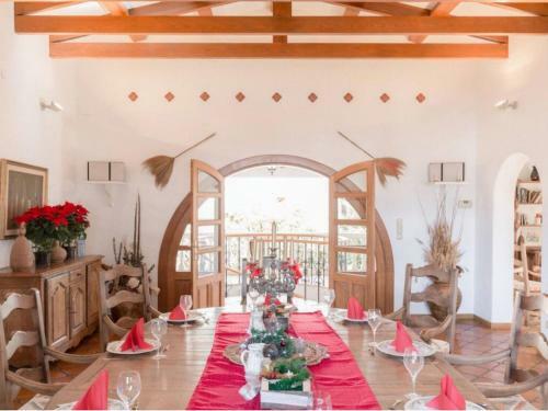 Traditional Holiday Home In Novelda With Private Pool
