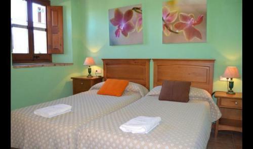 Olost Villa Sleeps 16 With Pool