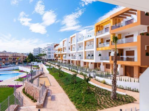 Splendid Apartment In Orihuela Costa With Garden
