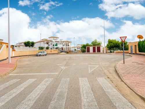 Majestic Bungalow In Orihuela With Sauna