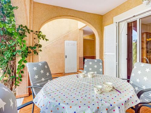 Majestic Bungalow In Orihuela With Sauna