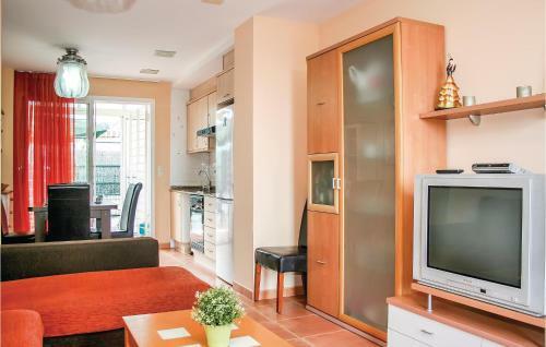 Two-bedroom Holiday Home In Oropesa Del Mar