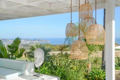 Pedramala Villa Sleeps 8 With Pool Air Con And Wifi