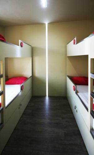Pilot Design Hostel & Bar