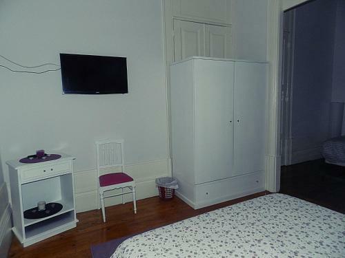 Hostal Jualis Guest House