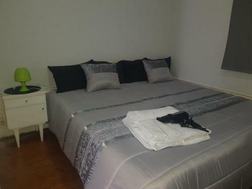 Hostal Jualis Guest House
