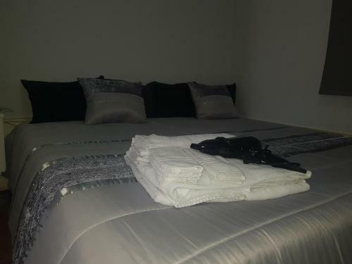 Hostal Jualis Guest House