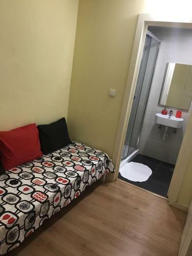 Hostal Jualis Guest House